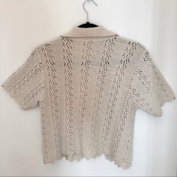 SOLD Knitted light cream short sleeve button up shirt - Picture 3 of 7